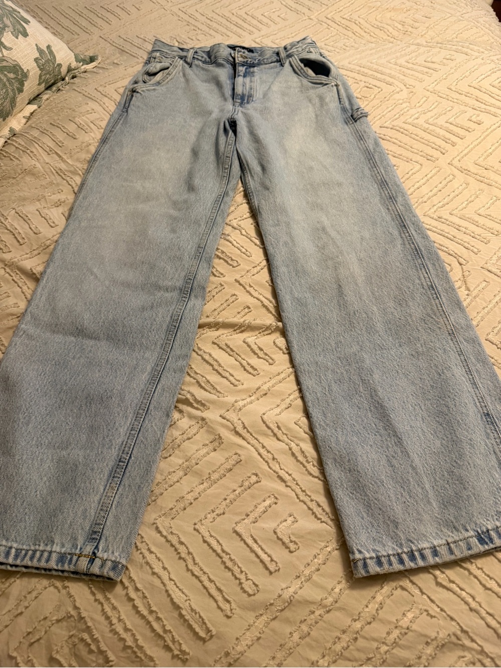 Aeropostale Women’s Light Blue Relaxed Jeans